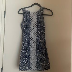 Lilly Pulitzer for Target shift dress size 6!